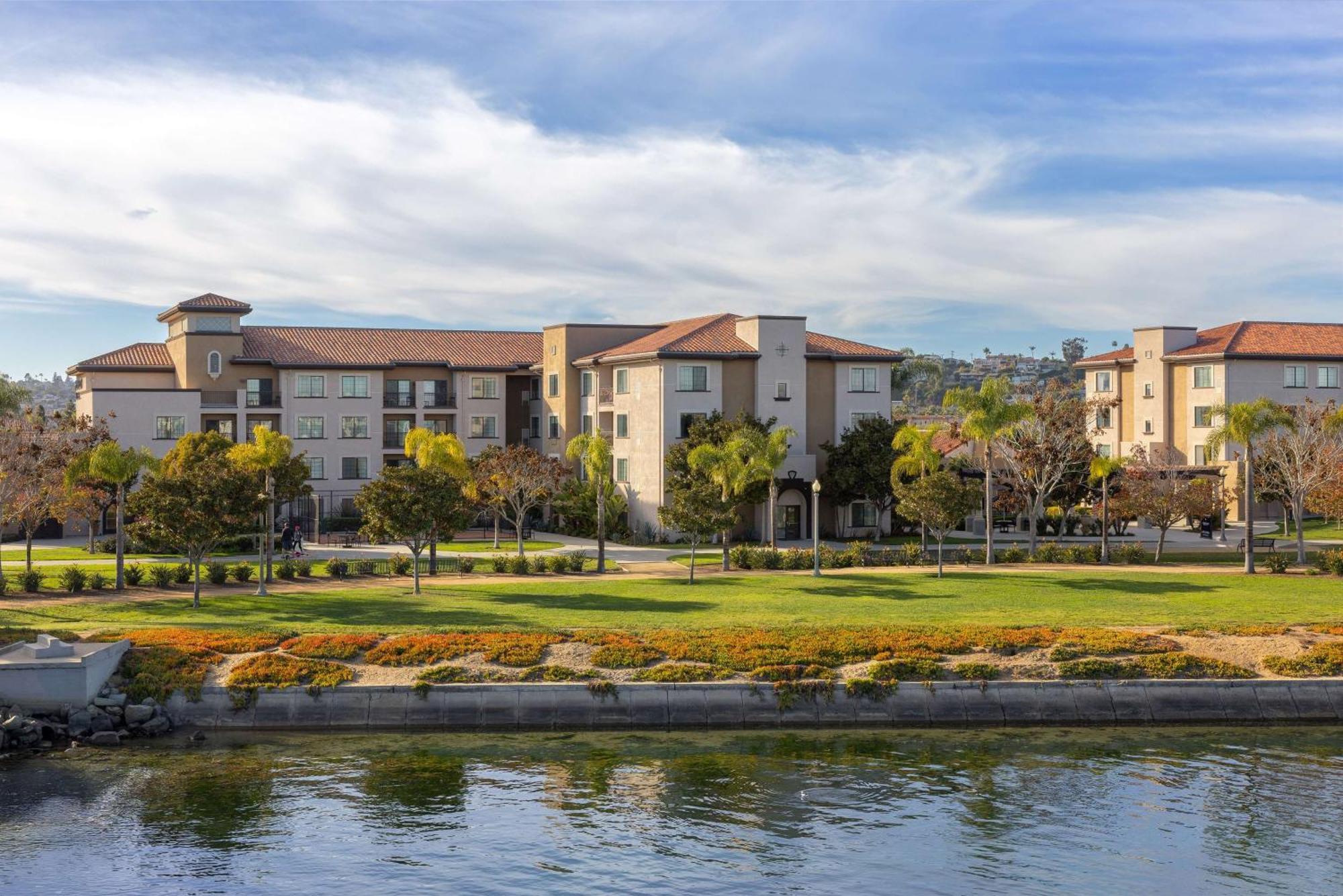 Homewood Suites By Hilton San Diego Airport-Liberty Station Exterior photo